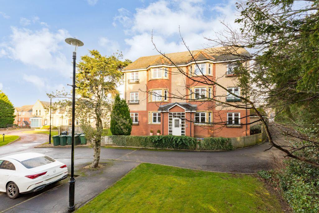 Main image of property: 21/4 Craigend Park, Liberton, Edinburgh, EH16 5XX