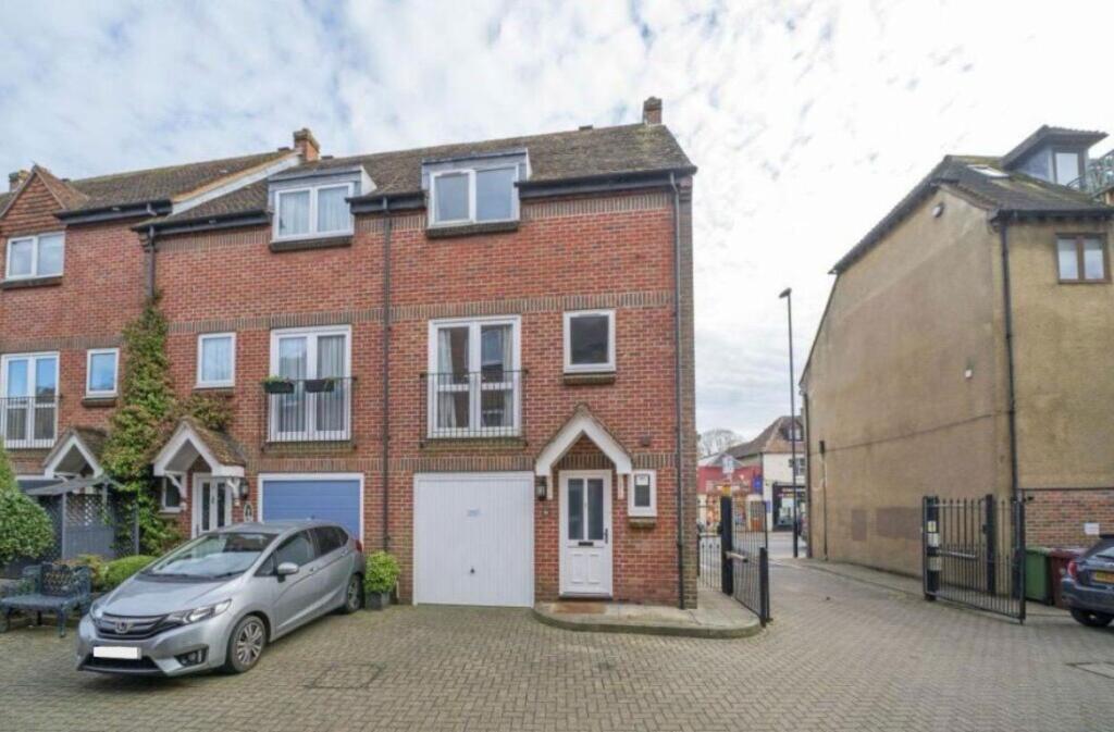 Main image of property: Bishops Courtyard, Chichester