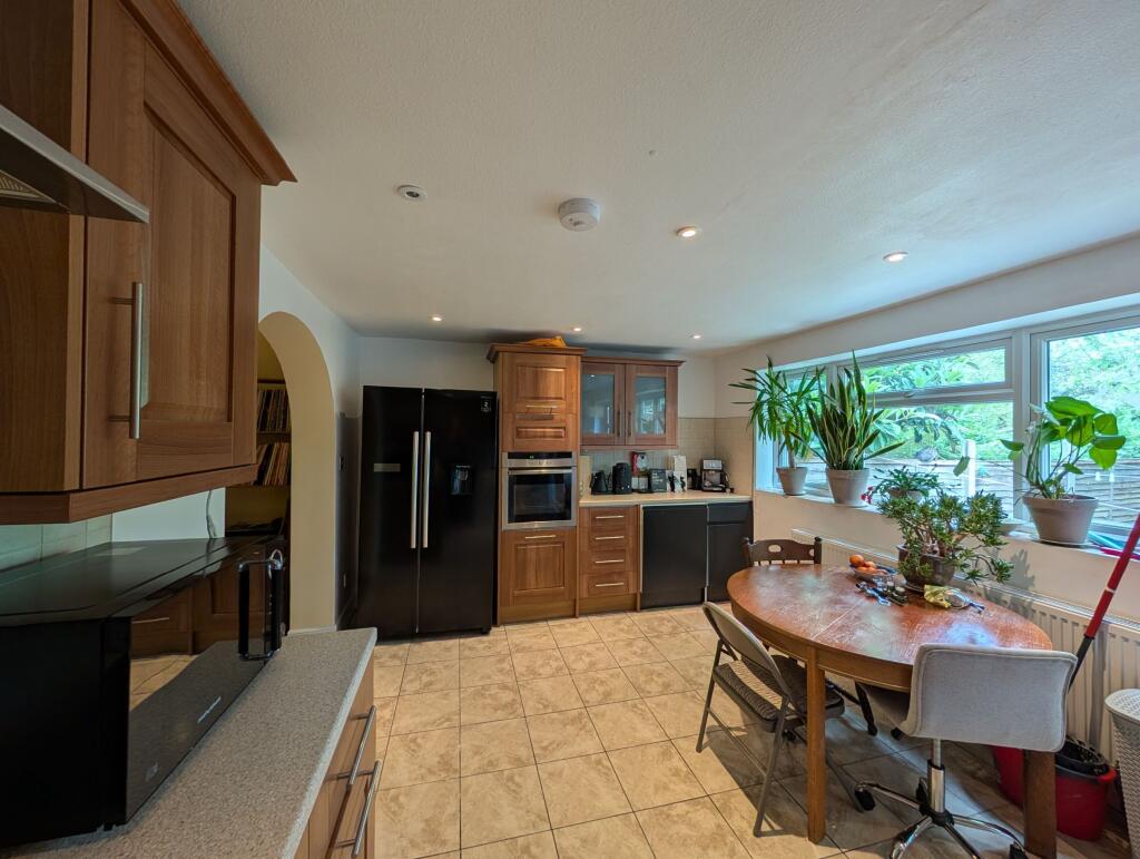 Main image of property: Shobden Road, London
