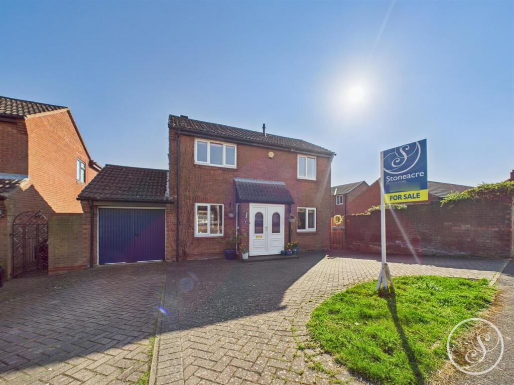 Main image of property: Darnley Lane, Leeds