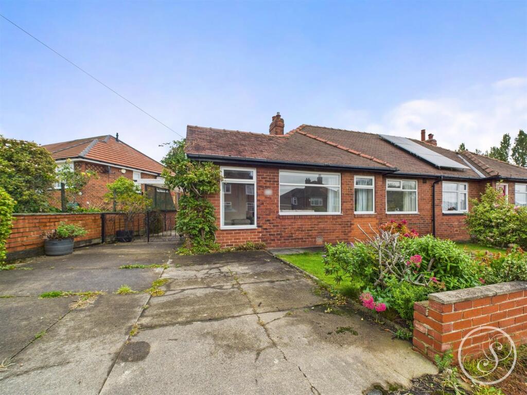 Main image of property: Pinfold Road, Leeds