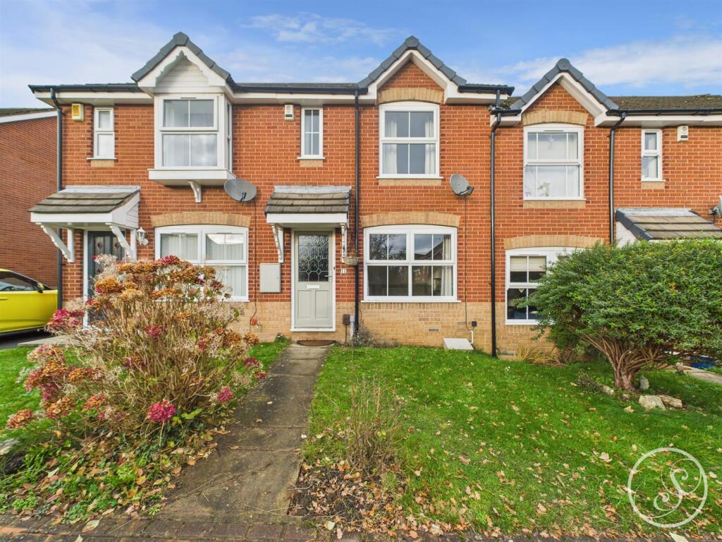 Main image of property: Temple Row Close, Leeds