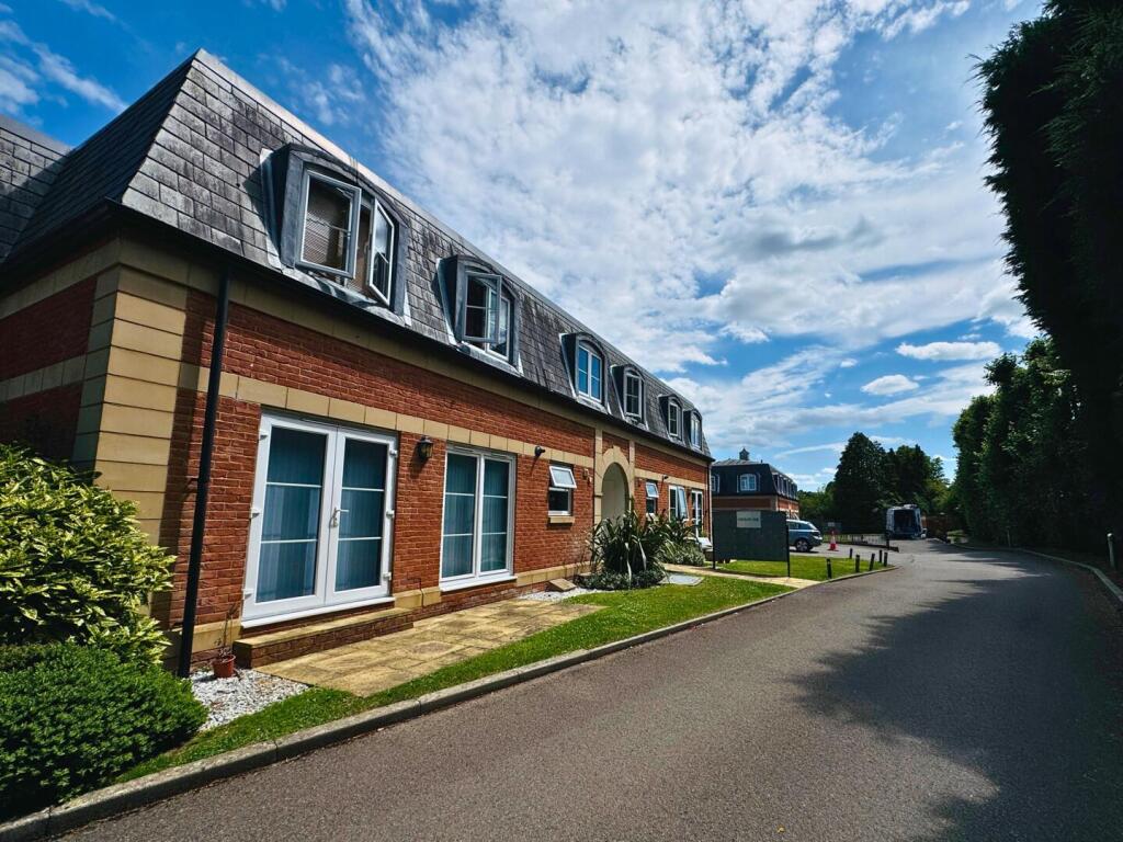Main image of property: The Pavilions, Crabbett Park, Worth, RH10