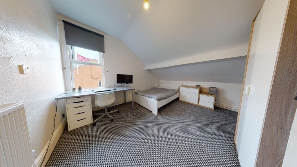 5 bedroom semi-detached house for rent in Pavilion Road, West Bridgford, Nottingham, NG2