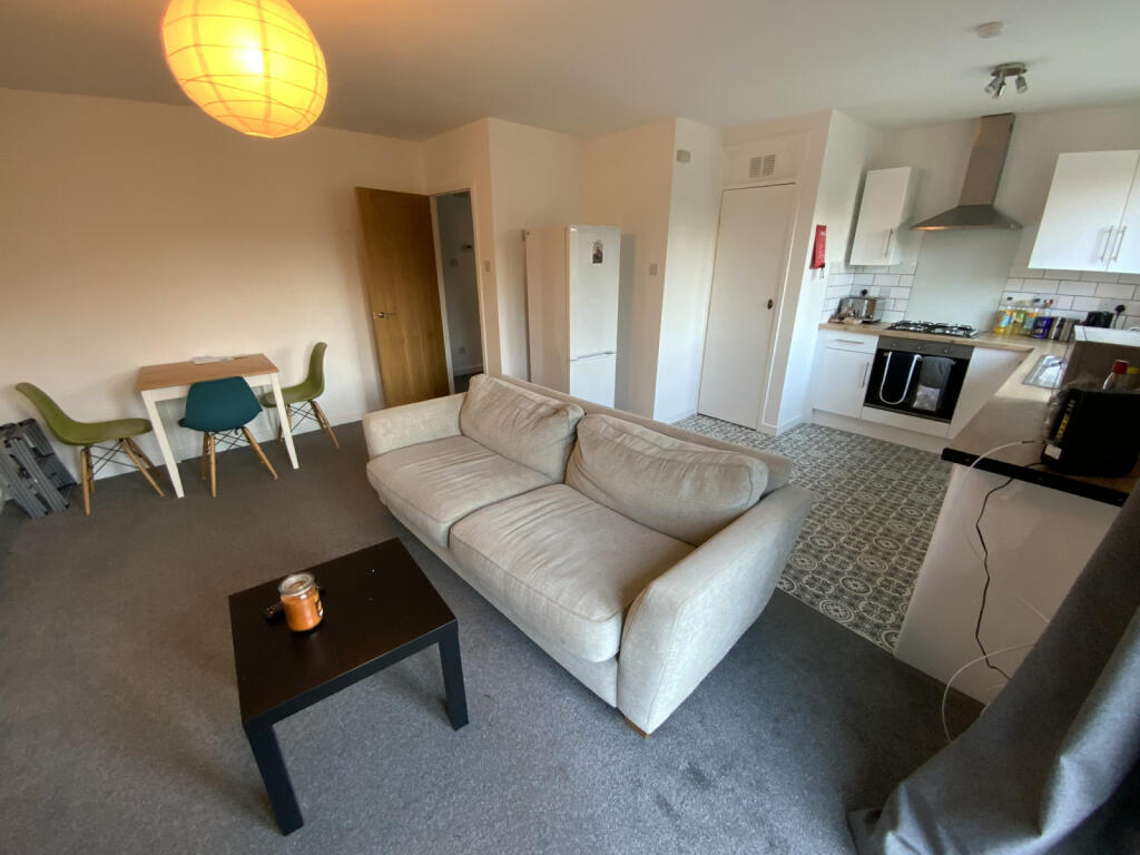 2 bedroom flat for rent in Lenton Manor, Lenton, Nottingham, NG7 2FP, NG7