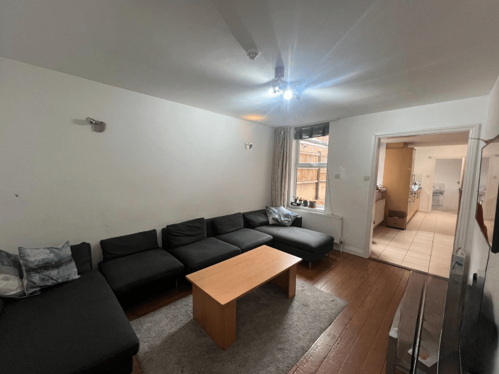 Main image of property: Kimbolton Avenue, Lenton, Nottingham, NG7 1PS