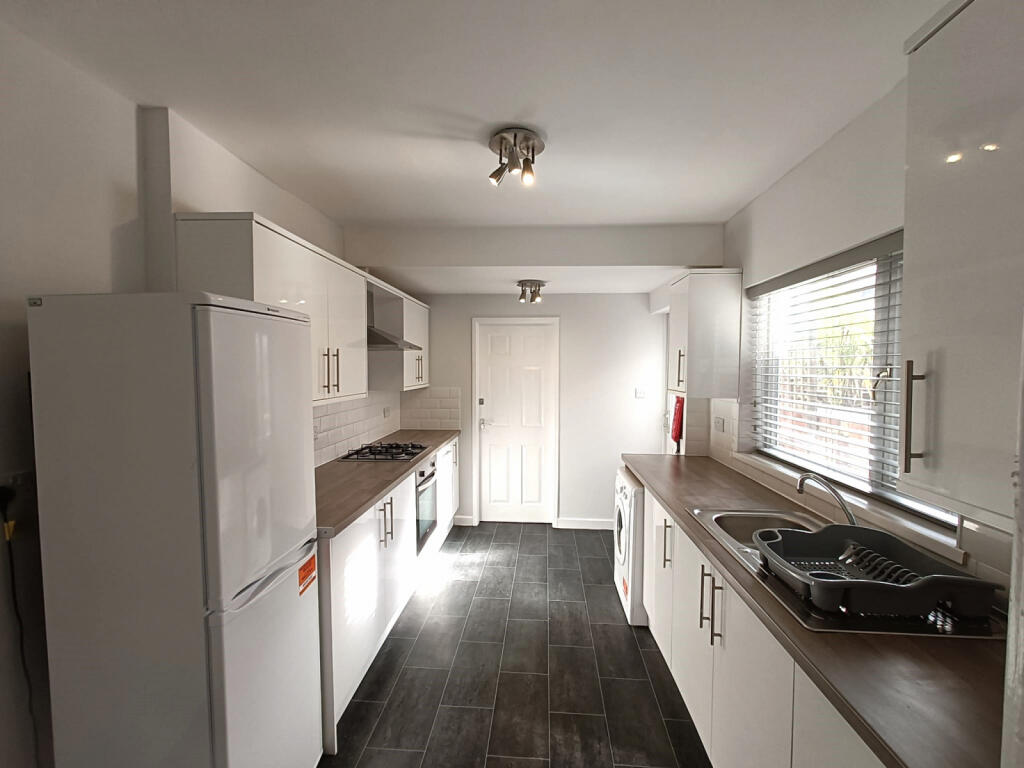 Main image of property: Midland Avenue, Lenton, Nottingham, NG7 2FD