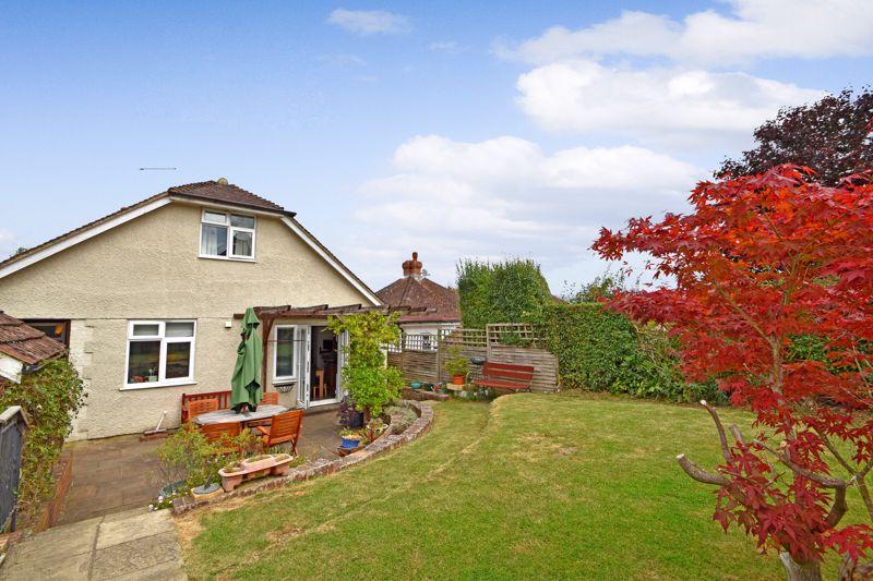 2 bedroom detached house for sale in Homestead Road, Marlpit Hill