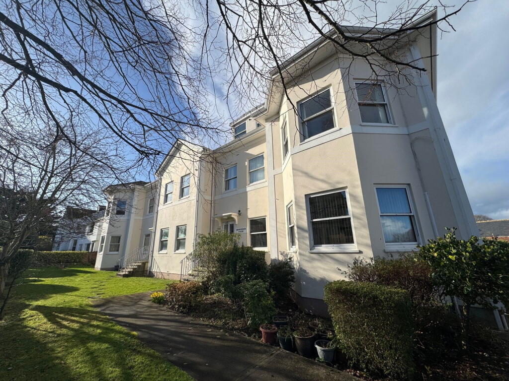 Main image of property: Grosvenor Road, Paignton, Devon, TQ4 5AZ