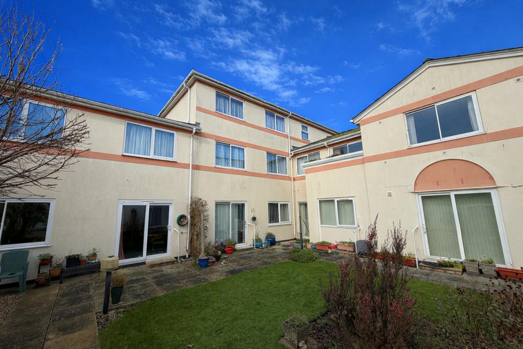 Main image of property: Flat 6, Dawes Court, Fisher Street, Paignton, Devon, TQ4 5UD