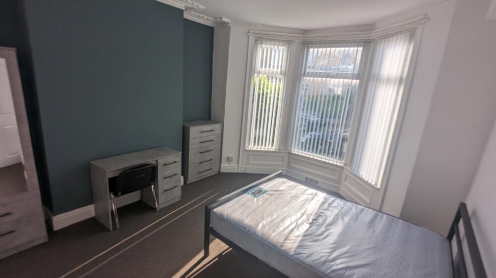 Main image of property: 4 Bed - Claremont Road, Wavertree, L15