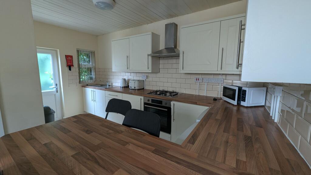 Main image of property: 5 Bed - Garmoyle Road, Wavertree, L15