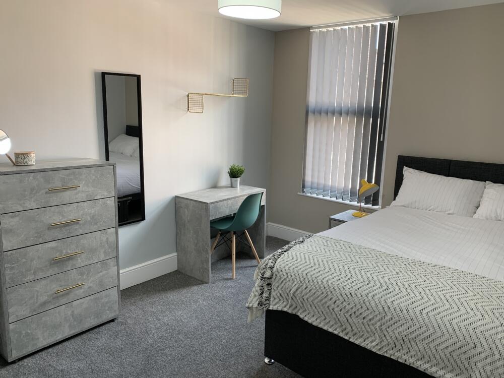 Main image of property: 5 Bed - Barrington Road, Wavertree L15