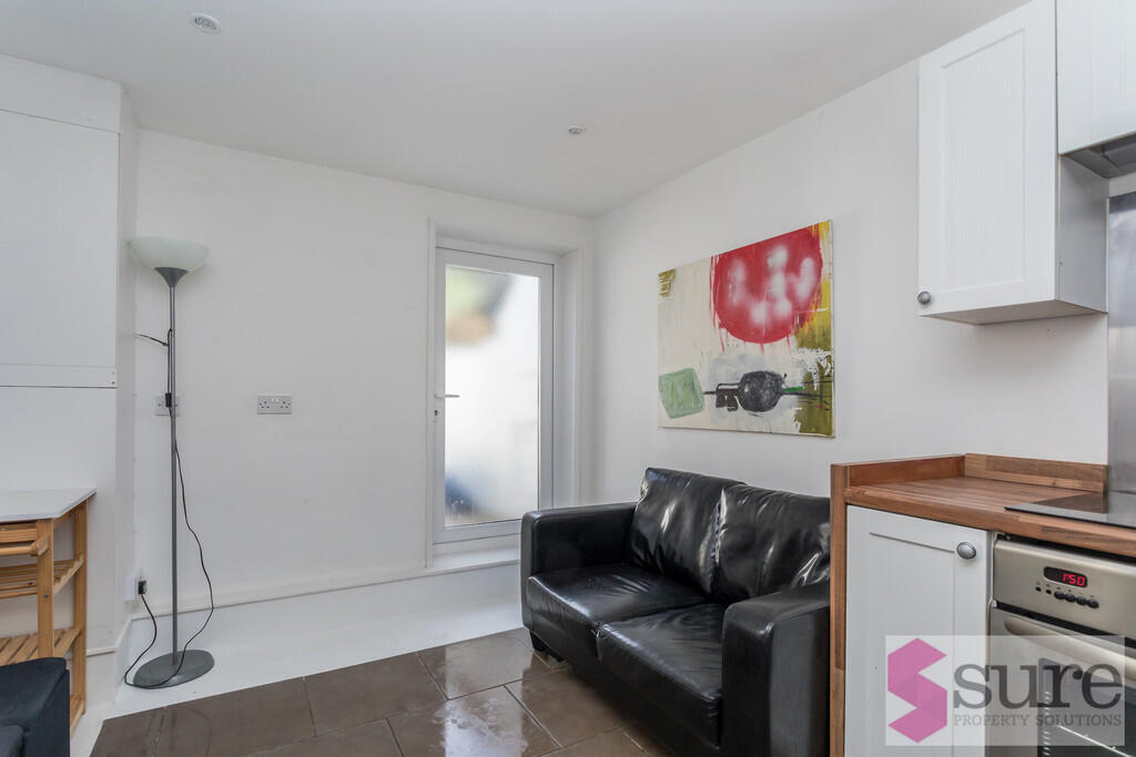 Additional property image - Beaconsfield Road, Brighton