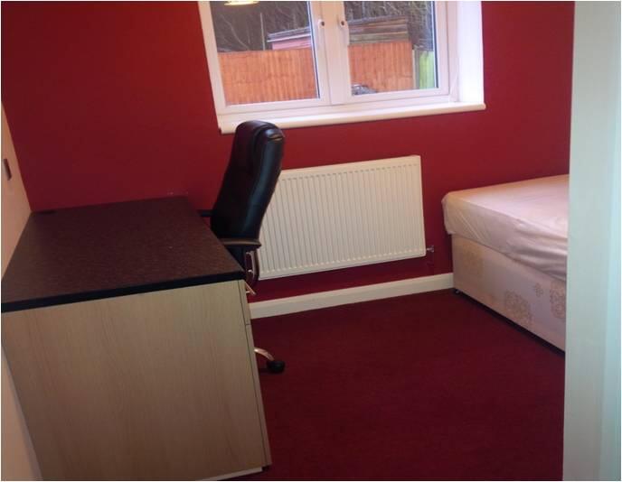 Main image of property: Northumberland Avenue, Reading, Berkshire, RG2