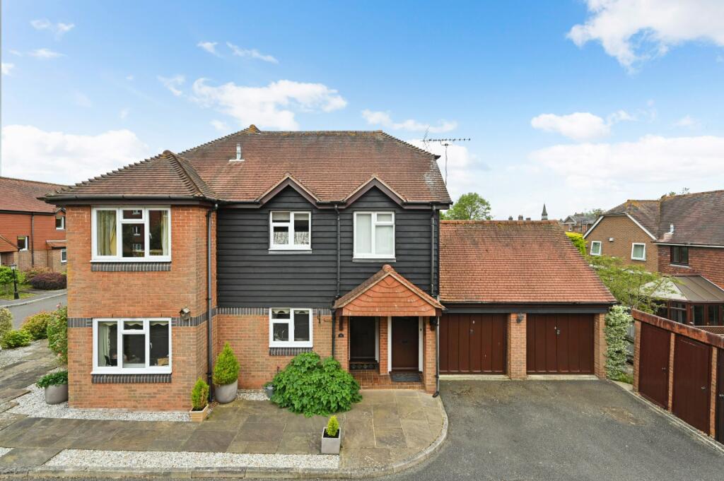 Main image of property: The Cobs, Woodbury Lane, Tenterden, Kent, TN30