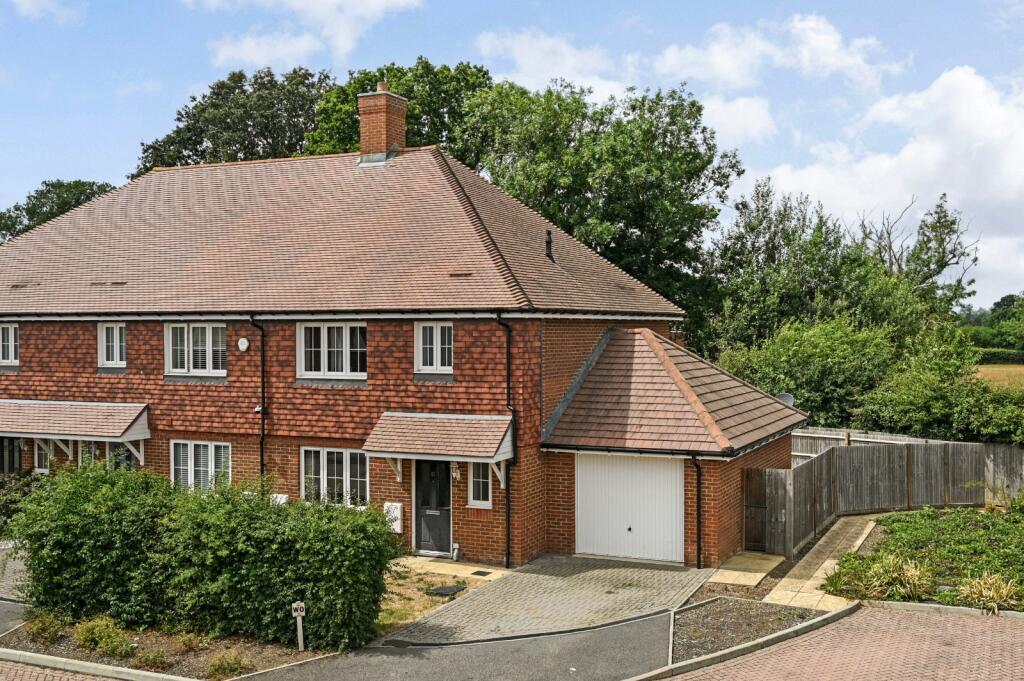 Main image of property: The Weavers, Headcorn, Ashford, TN27