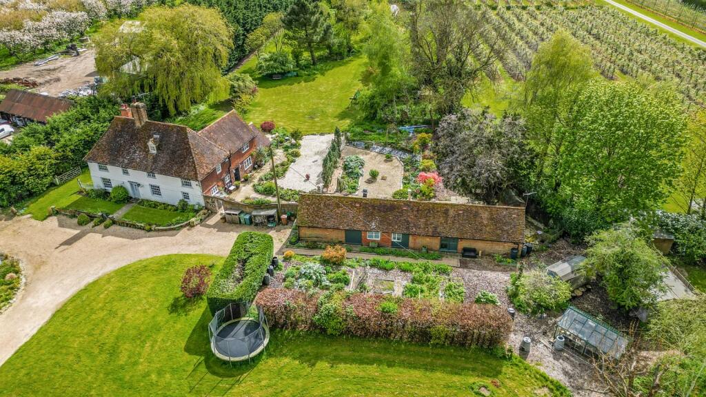 Main image of property: West Street, Hunton, Maidstone, Kent, ME15