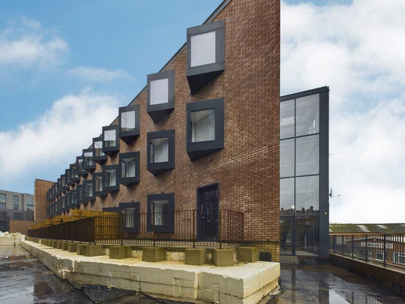 Studio flat for rent in Leigh Street, High HP11