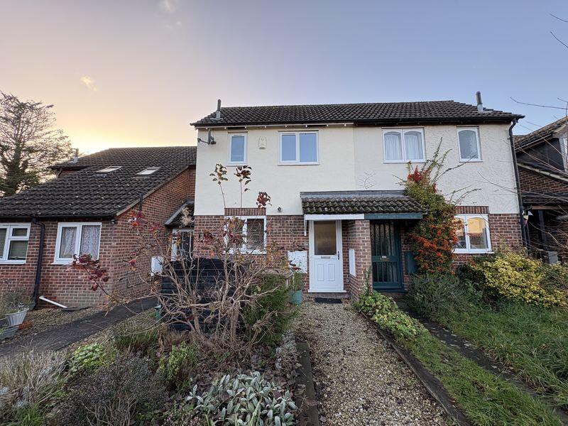 Main image of property: Broadfields, Oxford