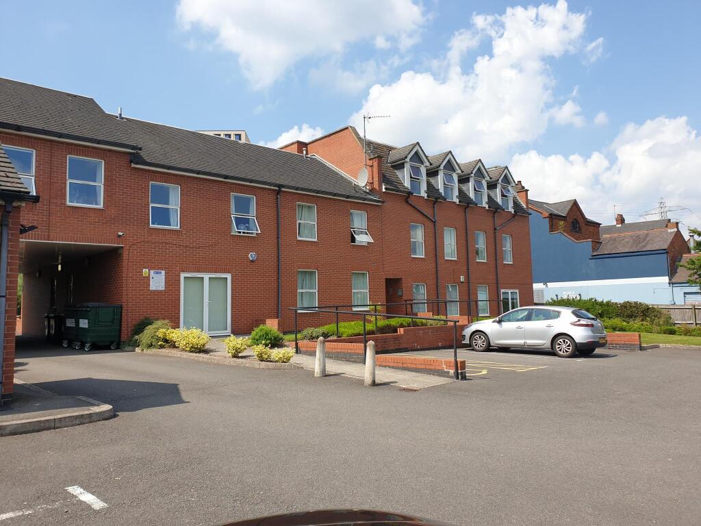 Main image of property: Heeley Road, Selly Oak, BIRMINGHAM