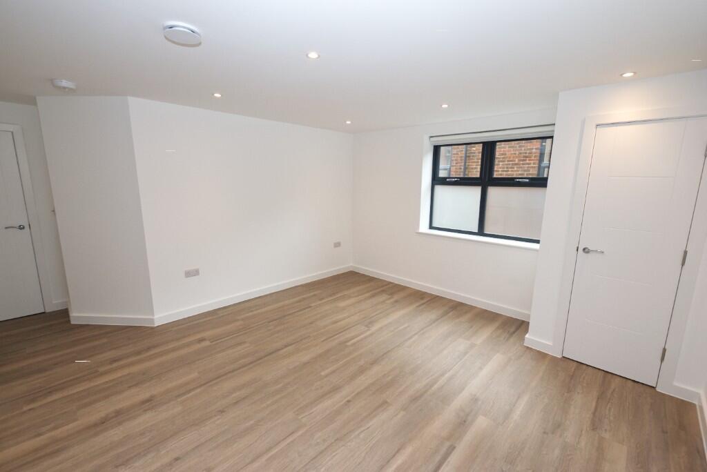 Main image of property: 14 Sheridan Terrace, Hove, East Sussex, BN3