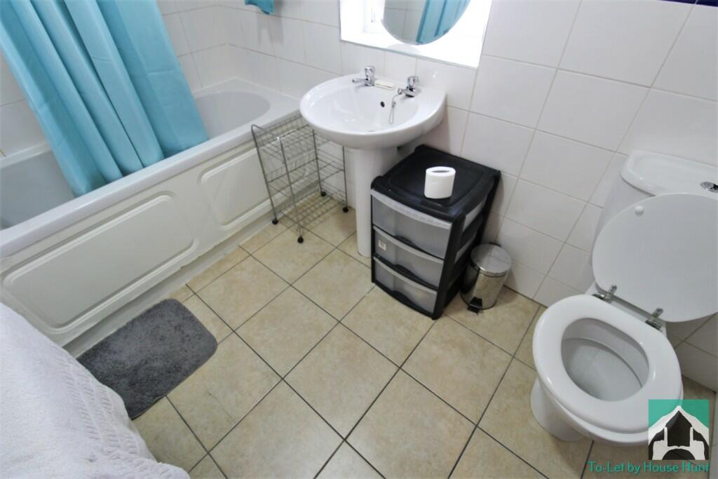 Additional property image - Oak Tree Lane, Selly Oak, Birmingham, B29 6HX
