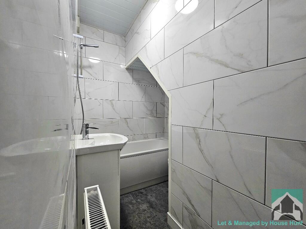 Additional property image - Oak Tree Lane, Selly Oak, Birmingham, B29 6JE