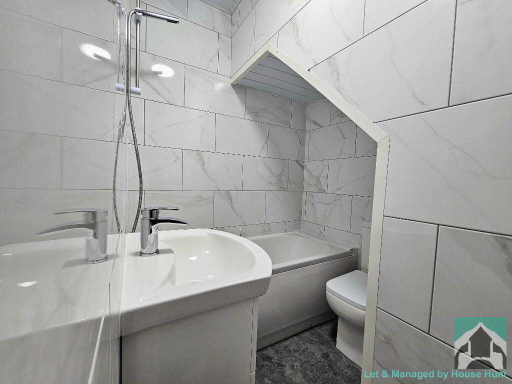 Additional property image - Oak Tree Lane, Selly Oak, Birmingham, B29 6JE