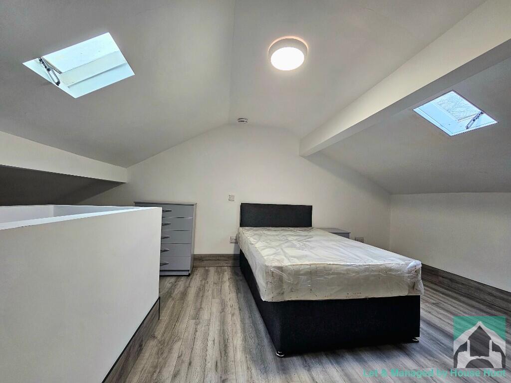 Additional property image - Oak Tree Lane, Selly Oak, Birmingham, B29 6JE