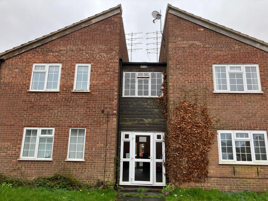 Main image of property: Oak Close, Burbage, LE10