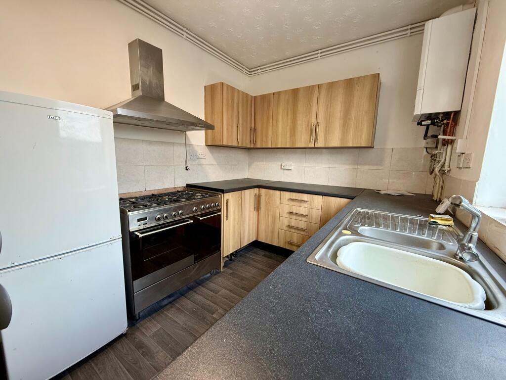 Main image of property: Arbury Road, Nuneaton, CV10