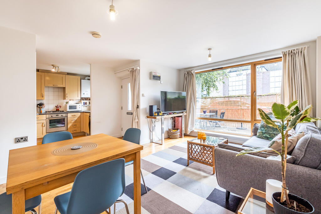 Main image of property: Brunel Mews, London, W10