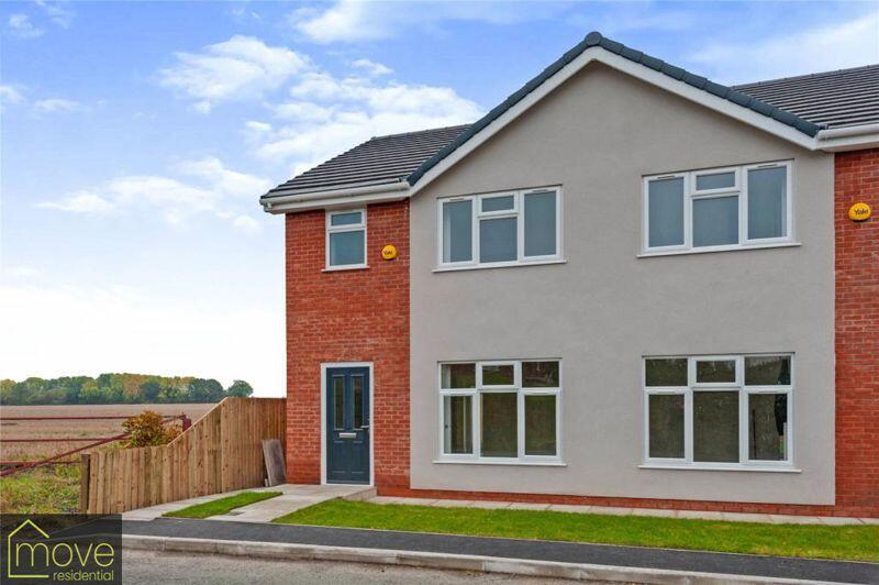 3 bedroom semidetached house for sale in Halebank Road, Widnes, WA8