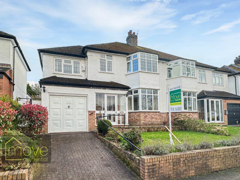 4 bedroom semidetached house for sale in Willow Green, Woolton