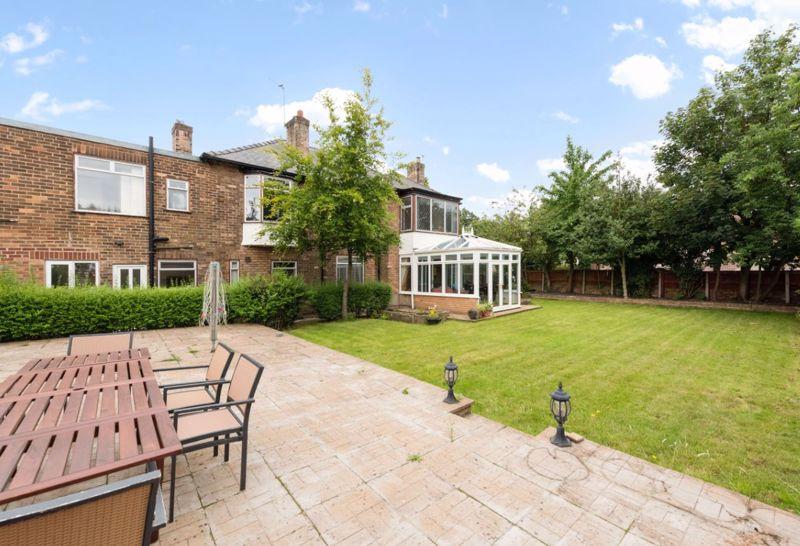 7 bedroom detached house for sale in Beaconsfield Road, Liverpool, L25