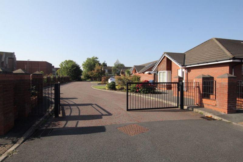 2 bedroom bungalow for sale in Viennese Road, Belle Vale, Liverpool, L25