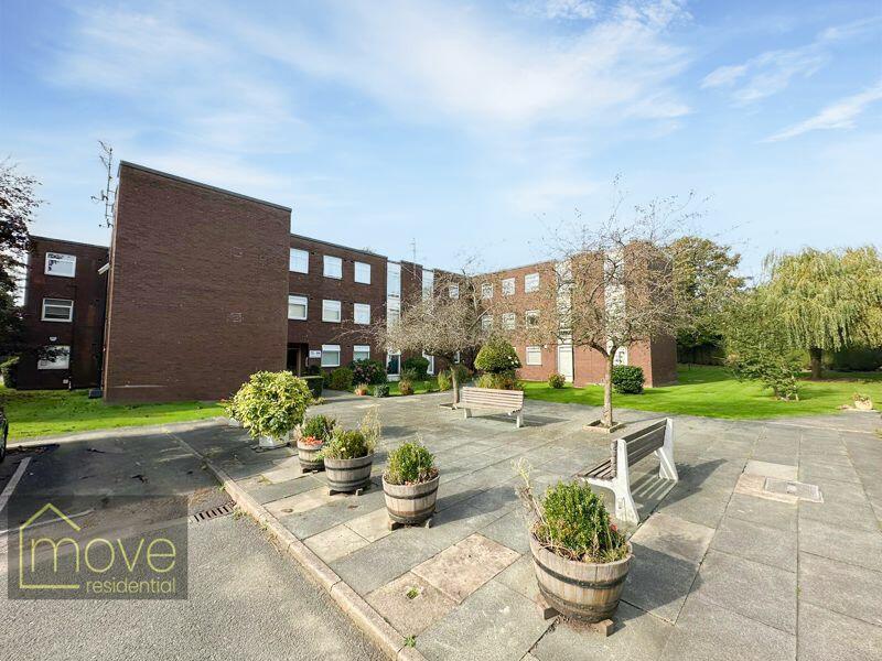 3 bedroom apartment for sale in Verdala Park, Calderstones, Liverpool, L18