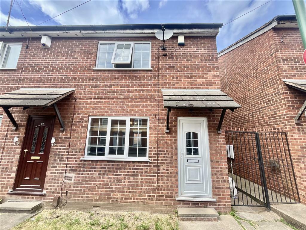 2 bedroom house for rent in Vernon Avenue, Old Basford, NOTTINGHAM, NG6