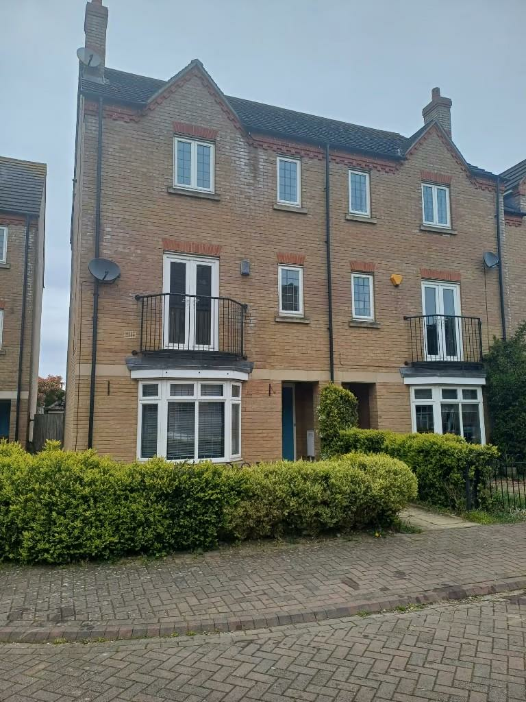 Main image of property: Fen Field Mews, Deeping St. James, PETERBOROUGH