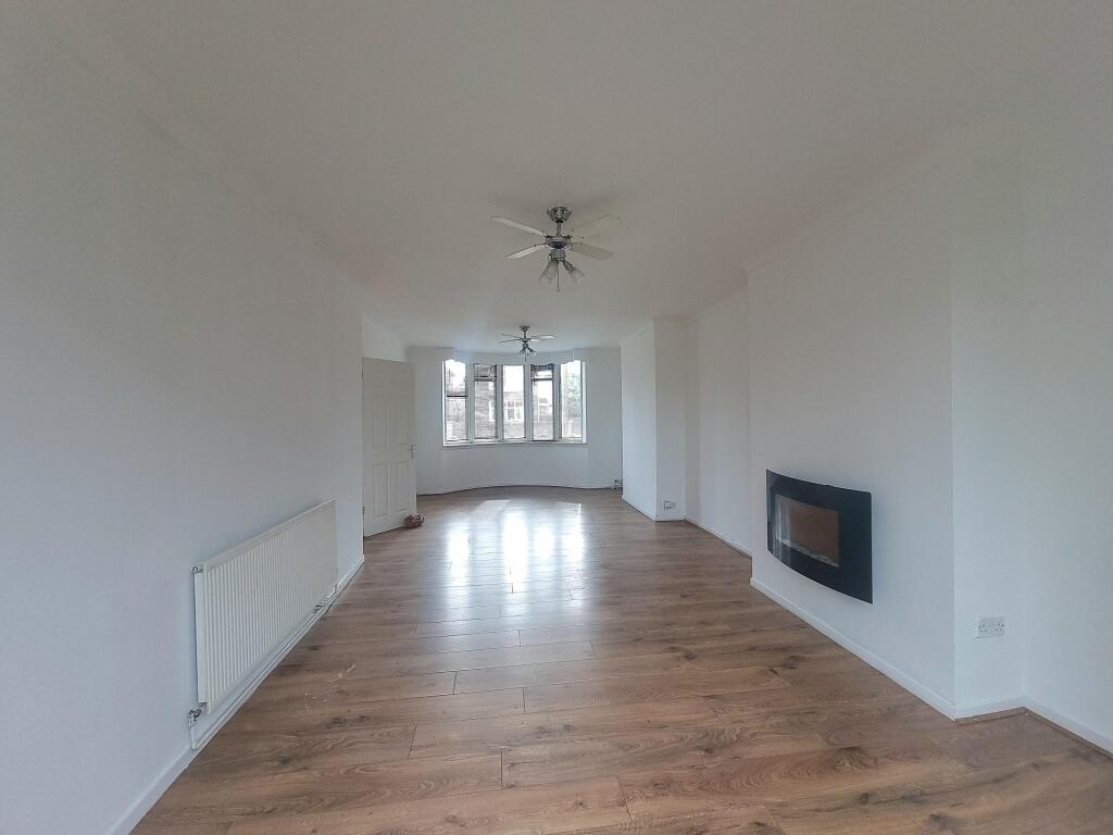 Main image of property: Cemetery Road, SCUNTHORPE