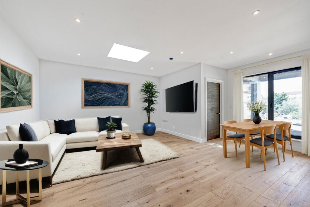 Main image of property: Kingston Road, London, SW20