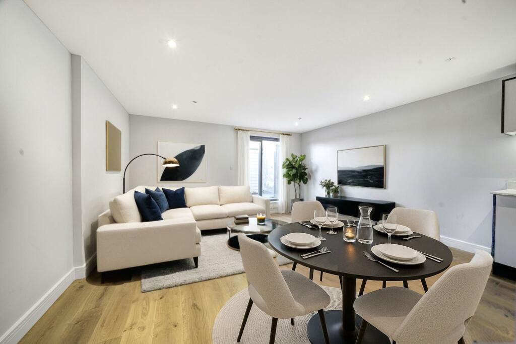 Main image of property: Kingston Road, London, SW20
