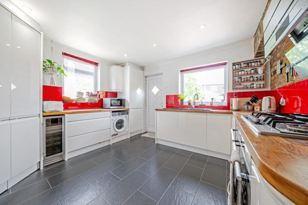 Main image of property: Kingston Road, London, SW20