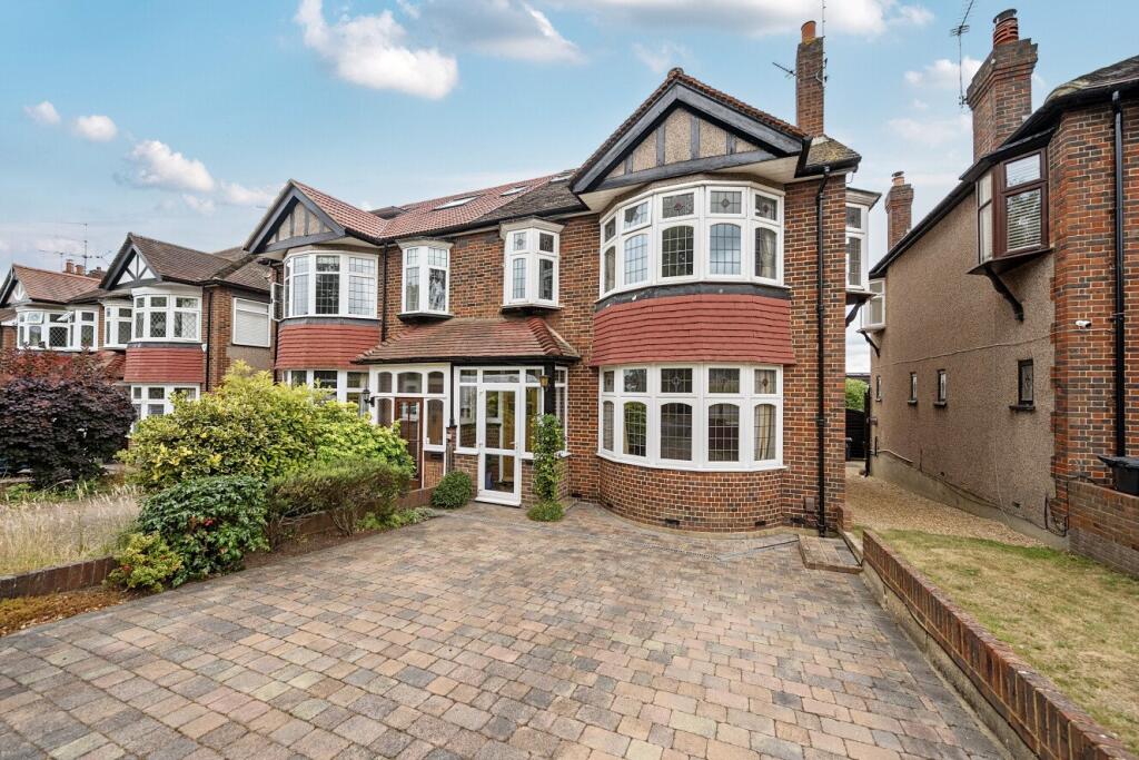 Main image of property: Parkway, London, SW20