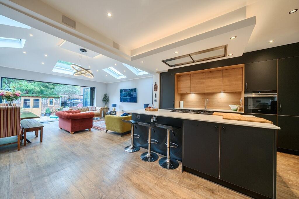 Main image of property: Marina Avenue, New Malden, Surrey, KT3