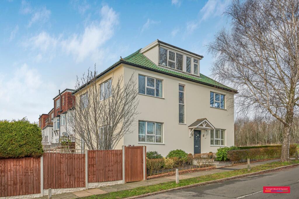 Main image of property: Parkway, Raynes Park, London, SW20