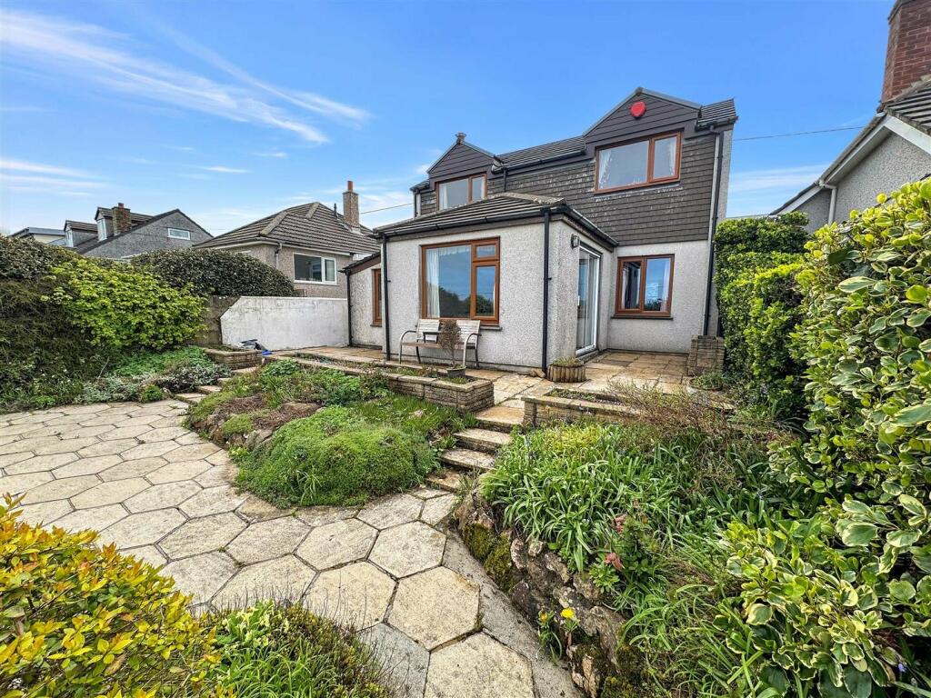 3 bedroom detached house for sale in Coast Road, Porthtowan, Truro, TR4