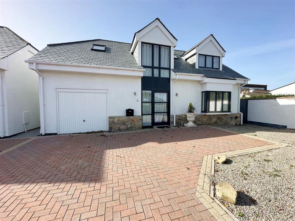 Main image of property: Mount Hawke, Truro