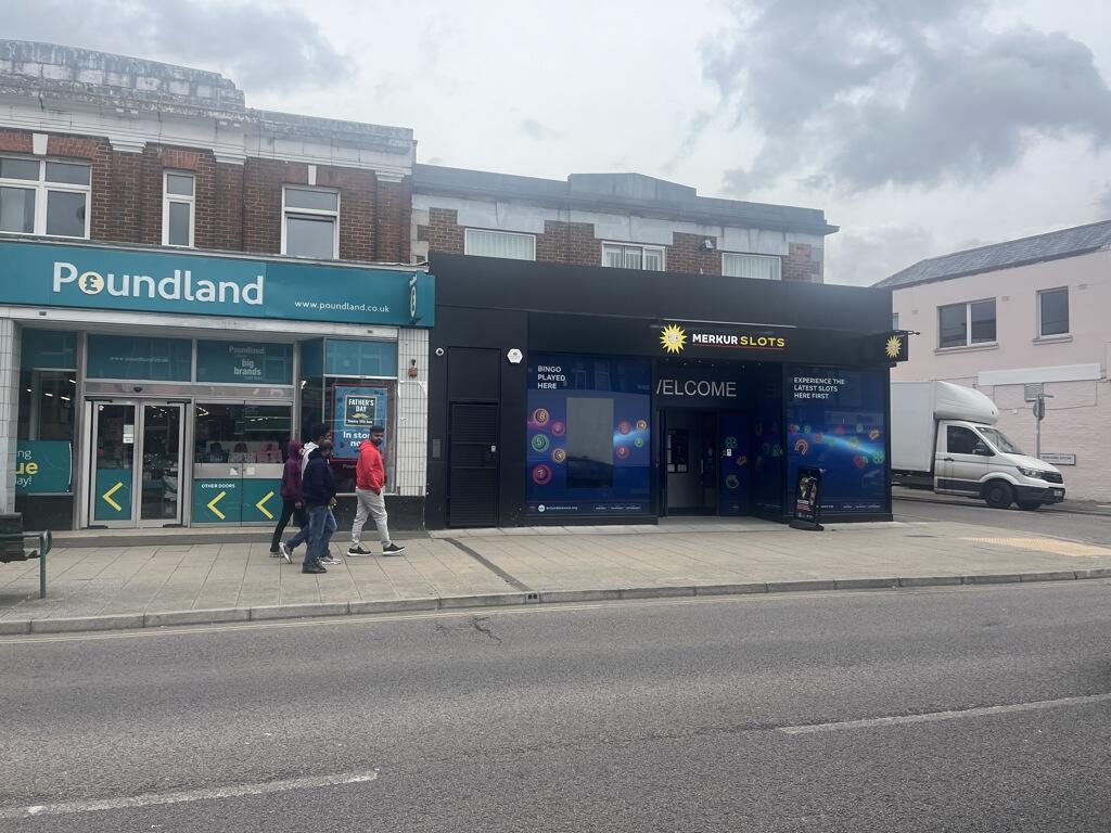 Main image of property: Shirley High Street, Southampton, Hampshire, SO15